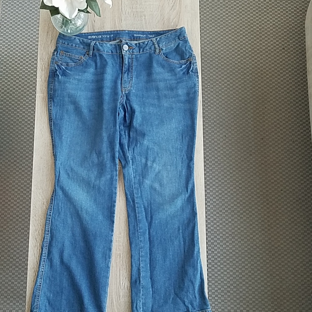 Avenue Boot Cut Petite Jeans